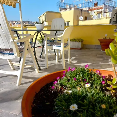 La Terrazza Di Silvana Неаполь
