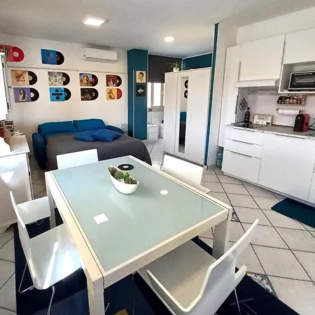 La Terrazza Di Silvana Neapel